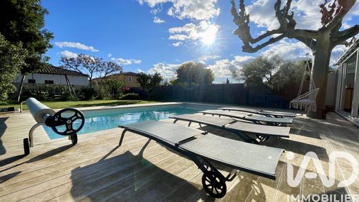 Villa in La Londe-les-Maures, Var