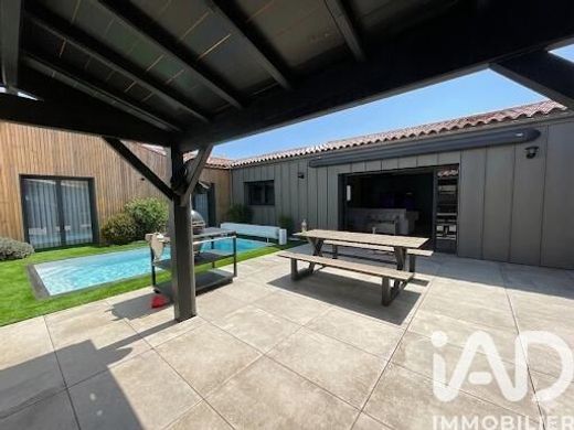 Villa - Dompierre-sur-Mer, Charente-Maritime