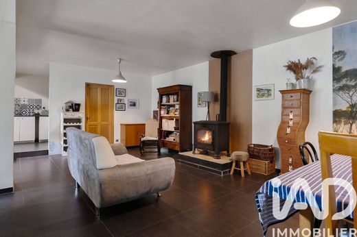 Villa à Plan-d'Aups-Sainte-Baume, Var