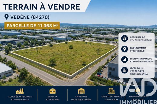 Land in Vedène, Vaucluse
