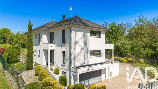 Villa a Brunstatt, Alto Reno