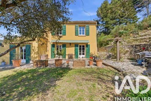 Villa in Aix-en-Provence, Bouches-du-Rhône