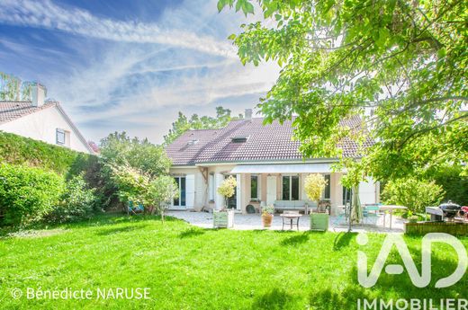 Villa in Noisy-le-Roi, Yvelines