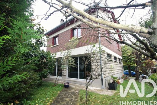 Villa a Villejuif, Val-de-Marne