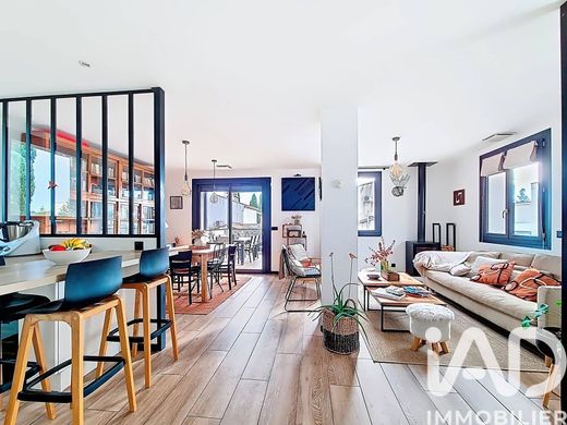 Villa in Nîmes, Gard