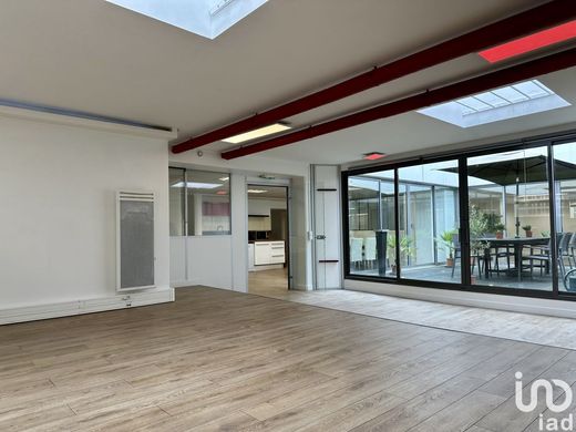 Office in Courbevoie, Hauts-de-Seine