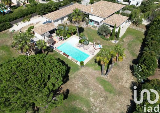 Villa à Perpignan, Pyrénées-Orientales