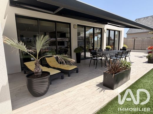 Villa en Agon-Coutainville, Mancha