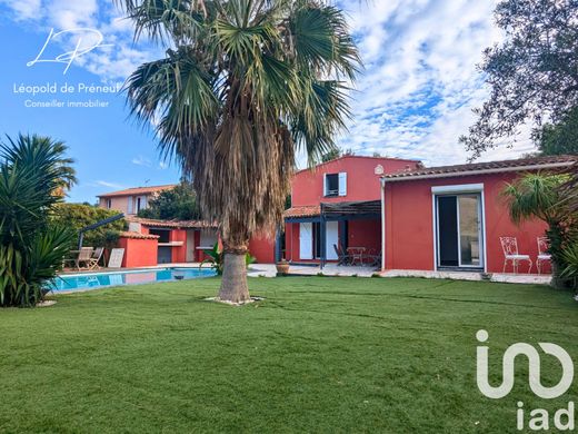 Villa a Six-Fours-les-Plages, Var