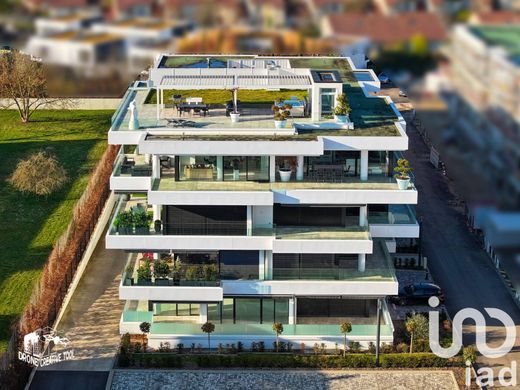 Apartment in Scy-Chazelles, Moselle