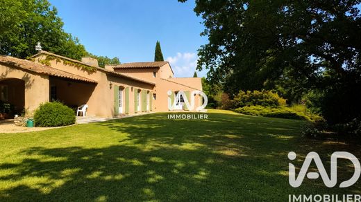 Villa en Trets, Bocas del Ródano