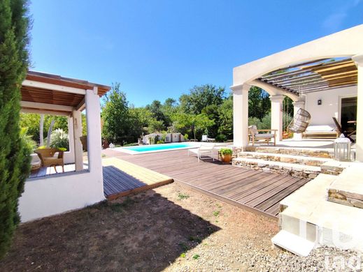 Βίλα σε Le Thoronet, Var