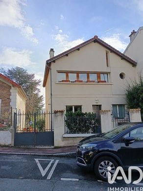 Villa in Viroflay, Yvelines