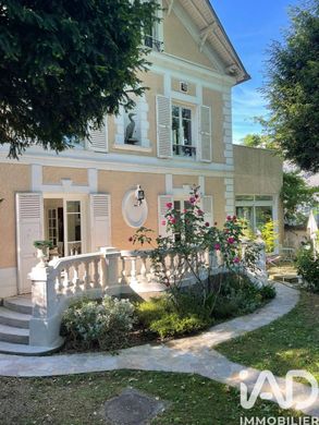 Villa Saint-Maur-des-Fossés, Val-de-Marne