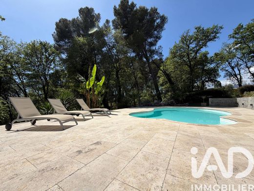 Villa in Cagnes-sur-Mer, Alpes-Maritimes