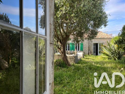 Villa Loix, Charente-Maritime