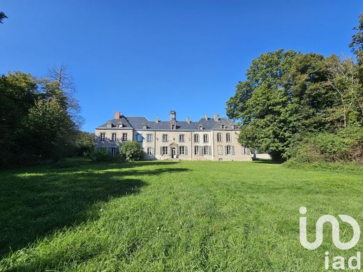 Kasteel in Cognat-Lyonne, Allier