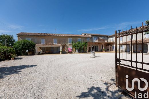 Villa in Violès, Vaucluse