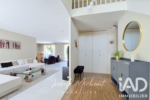 Villa in Vernouillet, Yvelines