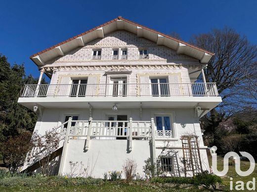 Villa in Montmorency, Val d'Oise