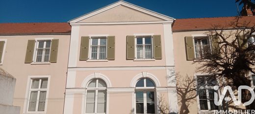 Residential complexes in Dourdan, Essonne