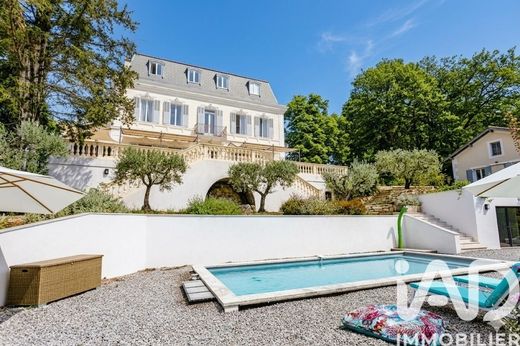 Villa à Gréoux-les-Bains, Alpes-de-Haute-Provence