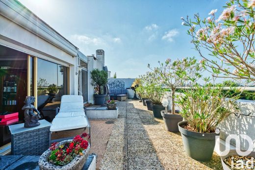 Bordeaux, Girondeのアパートメント