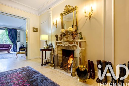 Квартира, La Muette, Auteuil, Porte Dauphine, Paris