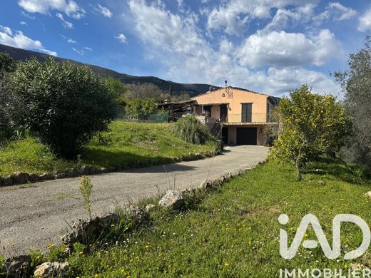 Villa in Gattières, Alpes-Maritimes