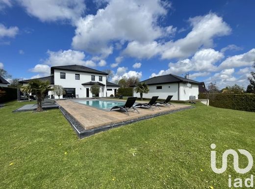 Villa in Bouvigny-Boyeffles, Pas-de-Calais
