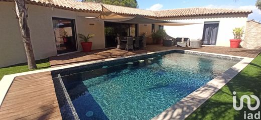 Villa in Puget-sur-Argens, Var