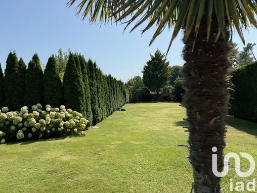 Βίλα σε Cucq, Pas-de-Calais