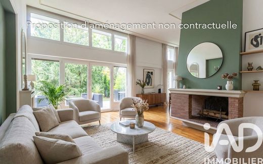 Willa w La Celle-Saint-Cloud, Yvelines