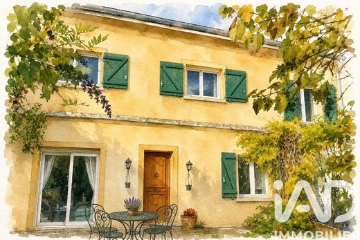 Villa in Chaville, Hauts-de-Seine