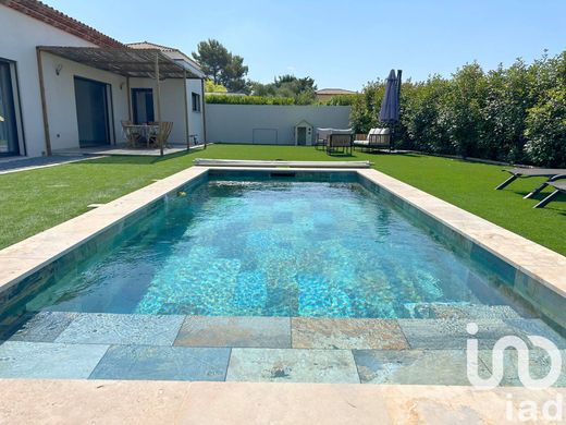 Villa in Puget-sur-Argens, Var