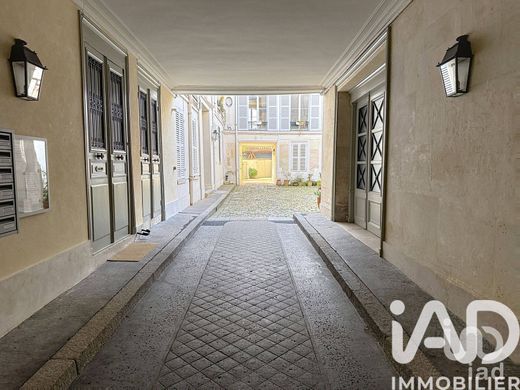 Apartment in Versailles, Yvelines