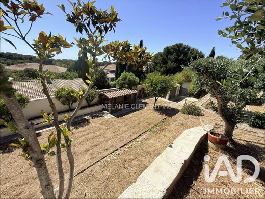 Land in Sanary-sur-Mer, Var