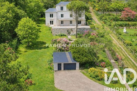 Villa in Herblay, Val d'Oise