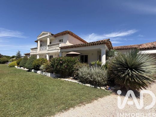 Villa in Saint-Cannat, Bouches-du-Rhône