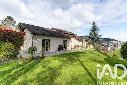 Villa in Saint-Romain-au-Mont-d'Or, Rhône