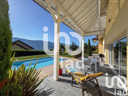 Villa en Serrières-en-Chautagne, Saboya