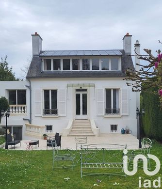 Villa in Brunoy, Essonne