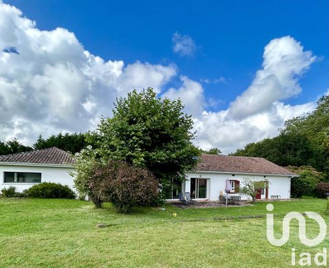 Villa in Angresse, Landes