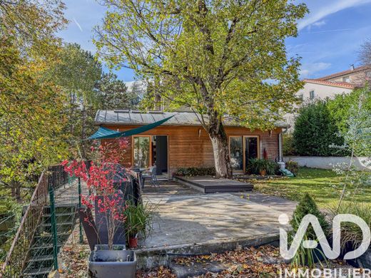 Villa in Lyon, Rhône