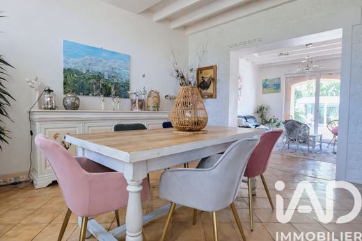 Villa in Cadalen, Tarn