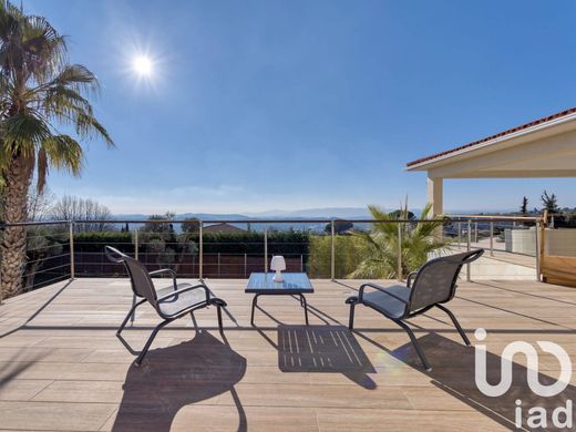 Вилла, Châteauneuf-Grasse, Alpes-Maritimes