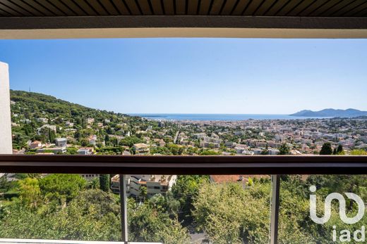 Appartamento a Le Cannet, Alpi Marittime