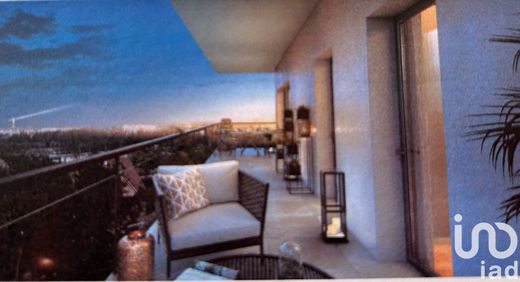 Appartamento a Garches, Hauts-de-Seine