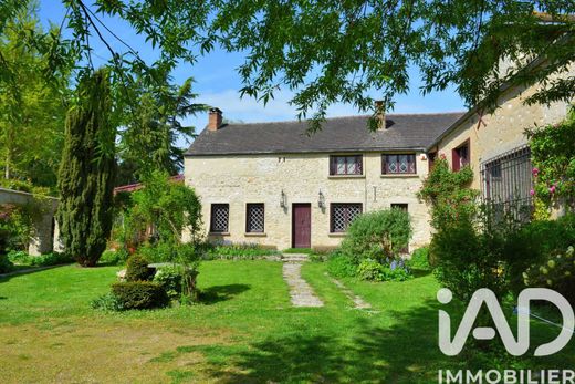 Villa in Montfort-l'Amaury, Yvelines