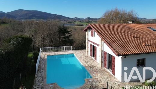Villa in Urrugne, Pyrénées-Atlantiques